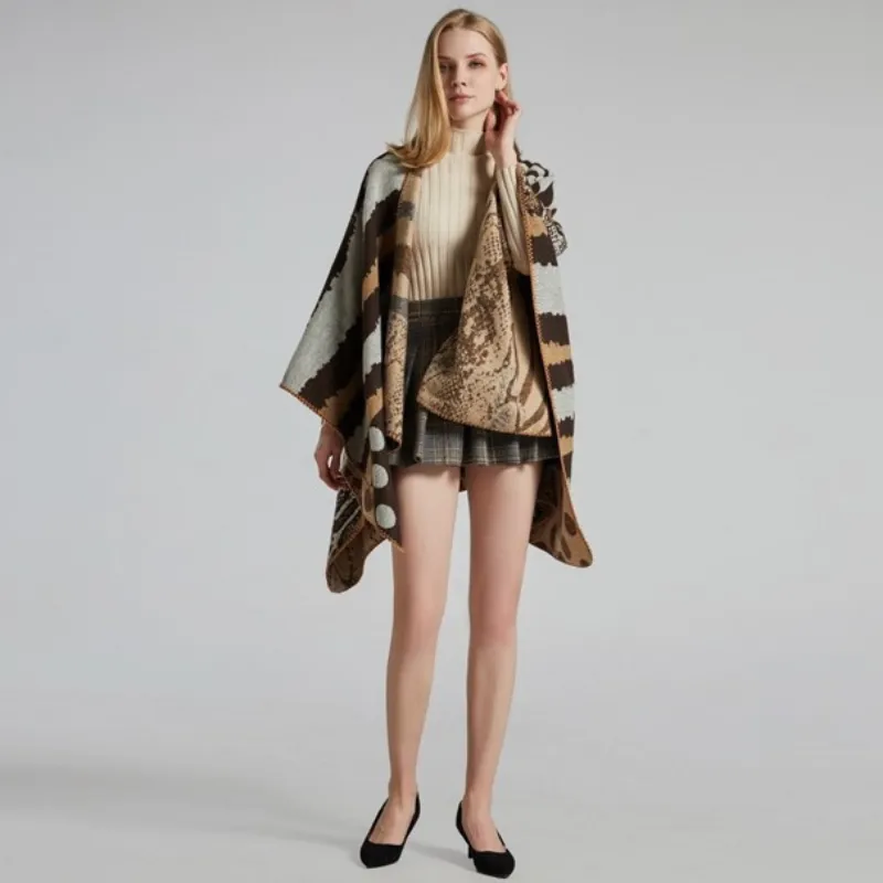 Women's Savane Poncho Jacket