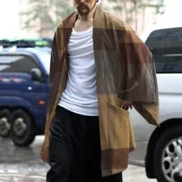 Men’s Long Poncho Brown